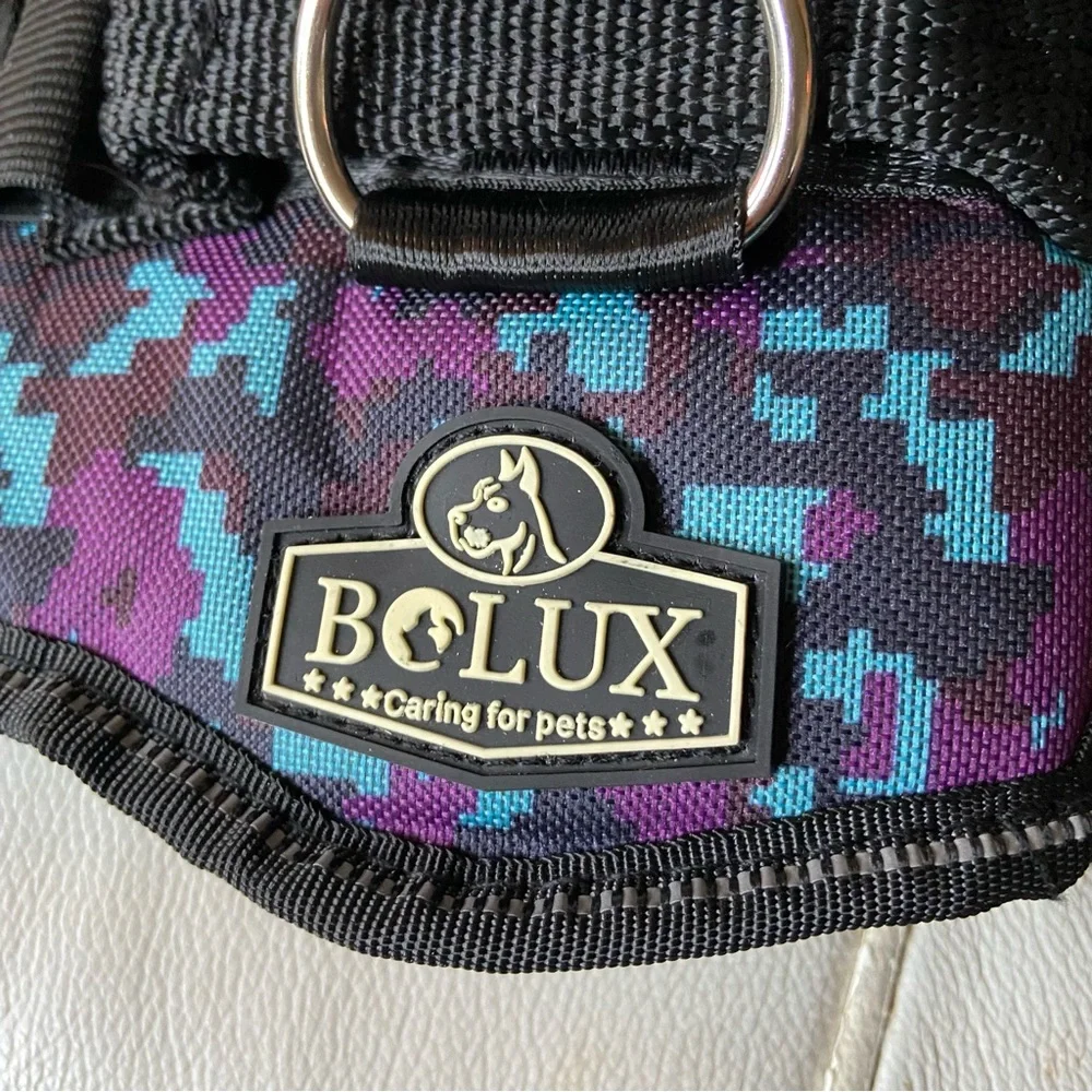 Bolux no pull harness purple camo sz med good condition